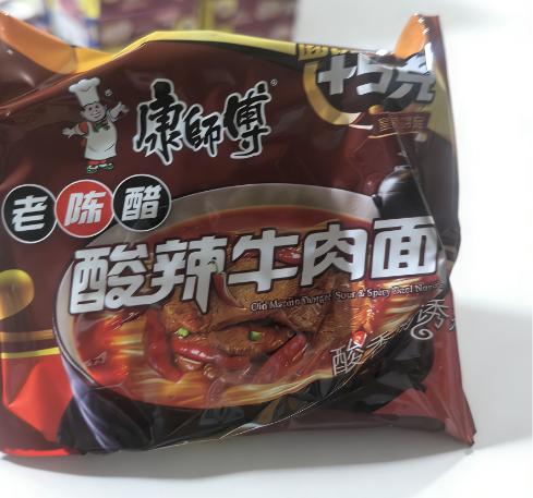 康师傅经典袋老陈醋酸辣牛肉85克*1袋